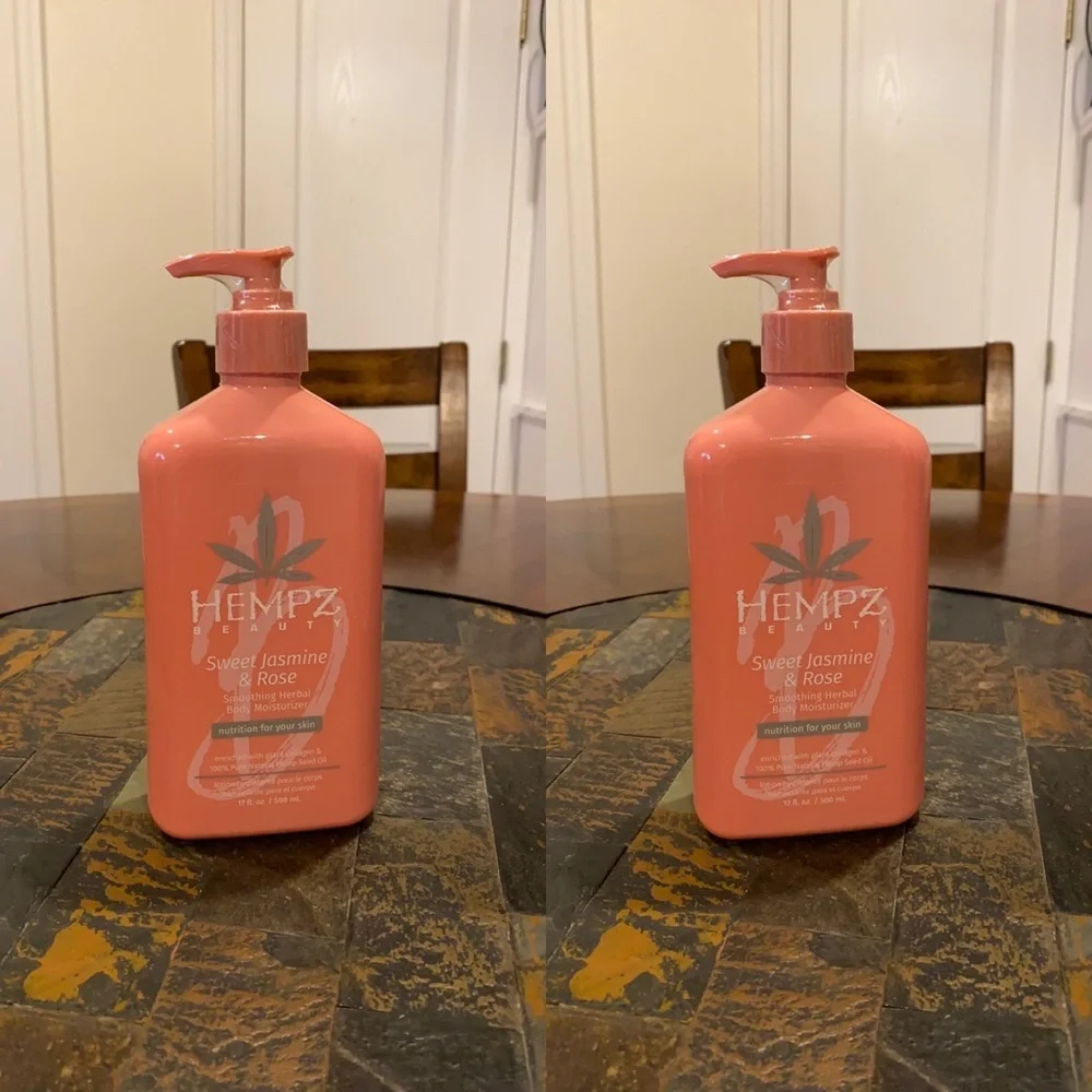 Hempz Sweet Jasmine Rose Smoothing Body Moisturizer 17 oz